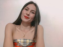 Alice_Meyer - female with brown hair and  small tits webcam at ImLive