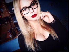 Alice_Pinky - blond female with  big tits webcam at ImLive
