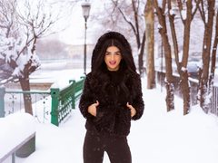 AlisAnne - female with black hair and  big tits webcam at LiveJasmin