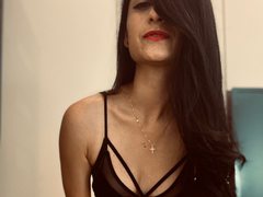 Alle_xxxs - female with black hair and  small tits webcam at ImLive