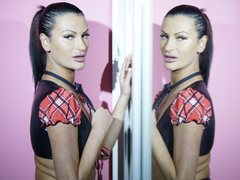 allusik - female with black hair webcam at LiveJasmin