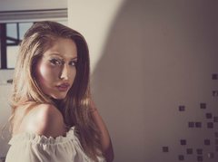 AlmaGrace_ - blond female with  big tits webcam at ImLive