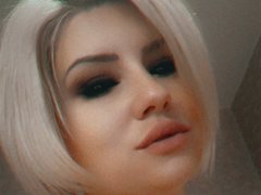 Alisentiaxx - blond female with  big tits webcam at ImLive