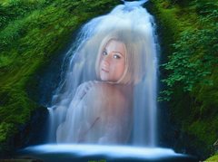 Alisentiaxx - blond female with  big tits webcam at ImLive