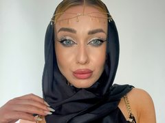 AmaliaSun - female with black hair and  small tits webcam at ImLive