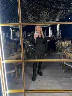 AmaliaSun - female with black hair and  small tits webcam at ImLive