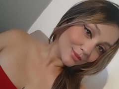 Amaraa - female webcam at ImLive