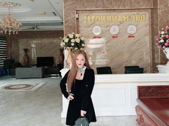 Amy_Pink from ImLive