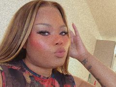amouraxluxe - female with brown hair and  big tits webcam at ImLive