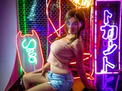 AnaHemsworth - female with brown hair webcam at LiveJasmin