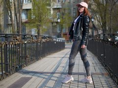 CuttieEyesX - female with black hair and  small tits webcam at xLoveCam