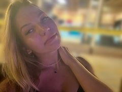 AngelGirl from ImLive