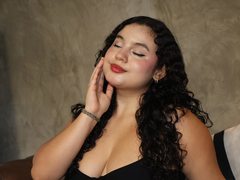 Angel_Long - female with black hair webcam at ImLive