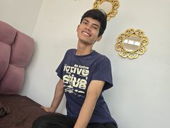 Angelldusttt - male webcam at ImLive