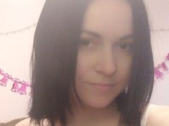 AnnaAhRise from ImLive