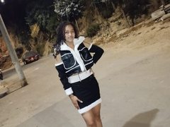 AntonelaBlazeLuv - female webcam at ImLive