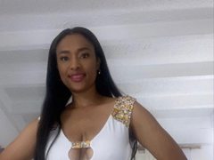 Antoniachocolate - female with black hair webcam at ImLive