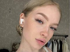 Antonina2805623 - blond female with  big tits webcam at ImLive