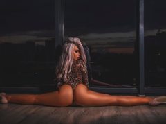 ArianaAngelova - blond female with  big tits webcam at LiveJasmin