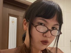 AriellaCute from ImLive