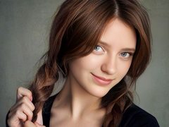 ArinaBelle - female with brown hair webcam at LiveJasmin