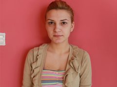 Aryanyx - blond female with  small tits webcam at ImLive