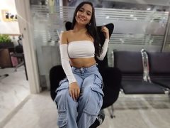 Ashly_Dubois - female with black hair and  big tits webcam at ImLive