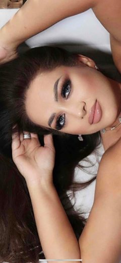 AsyaLora - female with brown hair and  big tits webcam at LiveJasmin