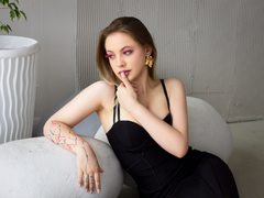AuroraEris - blond female with  big tits webcam at LiveJasmin