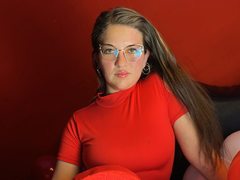 AuroraCou - female webcam at xLoveCam