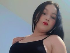 AuroraLong - female webcam at ImLive