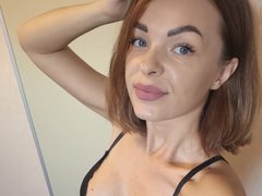 AvaCarterr - female with red hair and  big tits webcam at ImLive