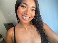 AvaRose - female with black hair and  big tits webcam at ImLive