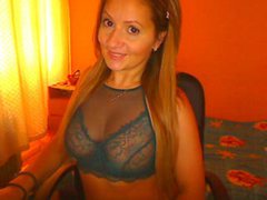 BabyBoooLove - female with brown hair and  small tits webcam at ImLive