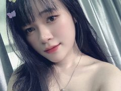 babyboo187 - female webcam at ImLive
