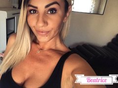 UrBeatrice - female with brown hair and  small tits webcam at ImLive