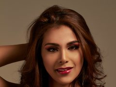 AlexaStarPorn - shemale with brown hair and  small tits webcam at LiveJasmin