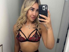 BellaBlisss - female webcam at ImLive