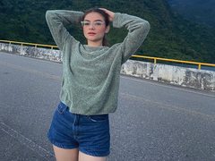 BellaMiller from ImLive