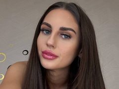 BelovedKhloe from LiveJasmin