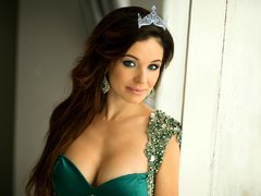 BestHottieEver - female with brown hair and  big tits webcam at ImLive