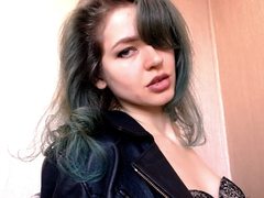BluePoolXXX - female with  small tits webcam at ImLive