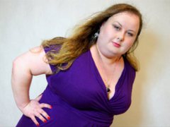 BonniexAngel - female with brown hair and  big tits webcam at ImLive