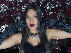 EvelynGonzales - female with brown hair and  big tits webcam at LiveJasmin