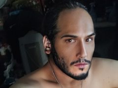 Briefsguy4ever from ImLive