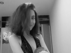 BrieleSummer from ImLive