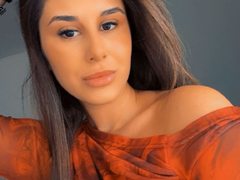 BritneyHopee484 - female with brown hair and  big tits webcam at ImLive