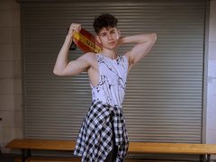 BruceVei - male webcam at ImLive