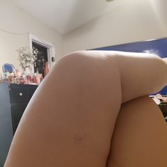 BubbleButtGoddess from ImLive