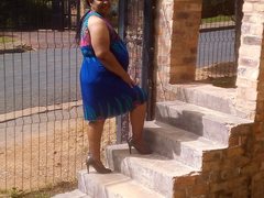 bustylonaxxx44Play - female with black hair and  big tits webcam at ImLive